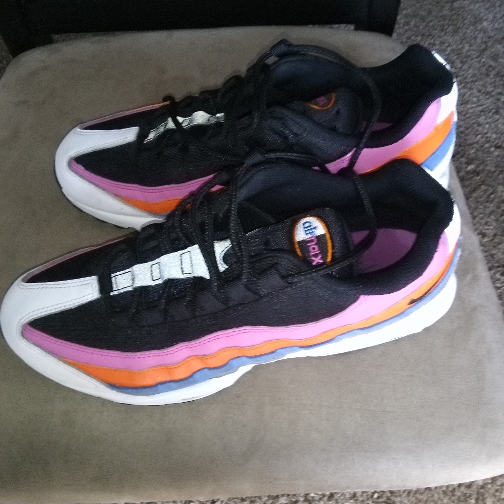 NIKE AIR MAX 95 ESSENTIAL MULTICOLOR